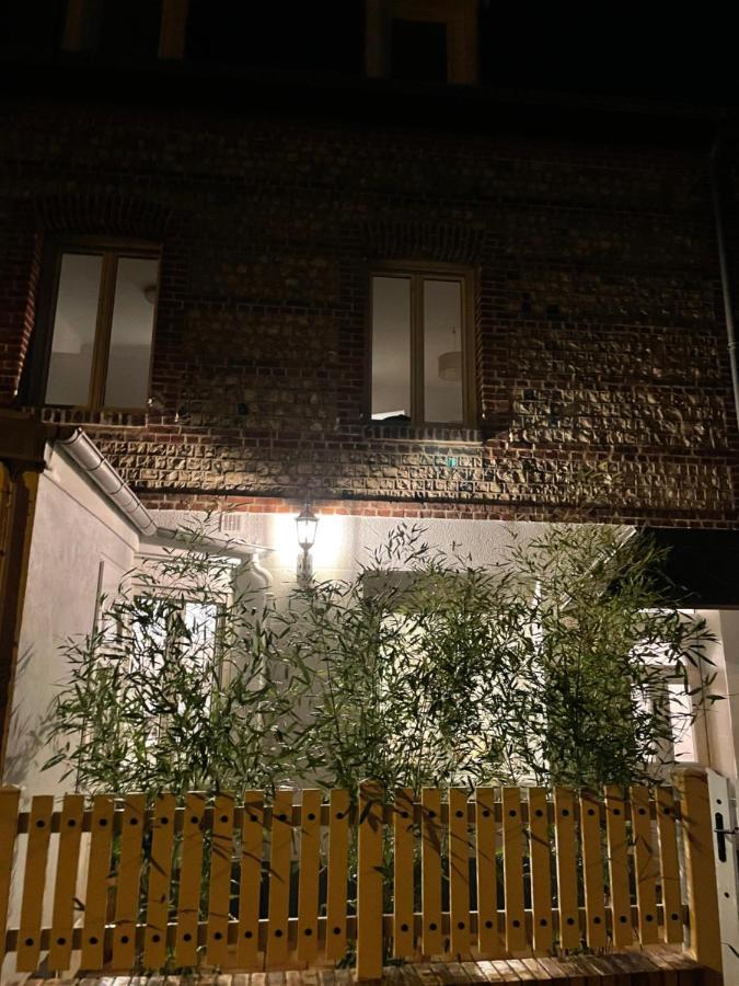 Etretat: Agreable Maison De Ville Exteriér fotografie